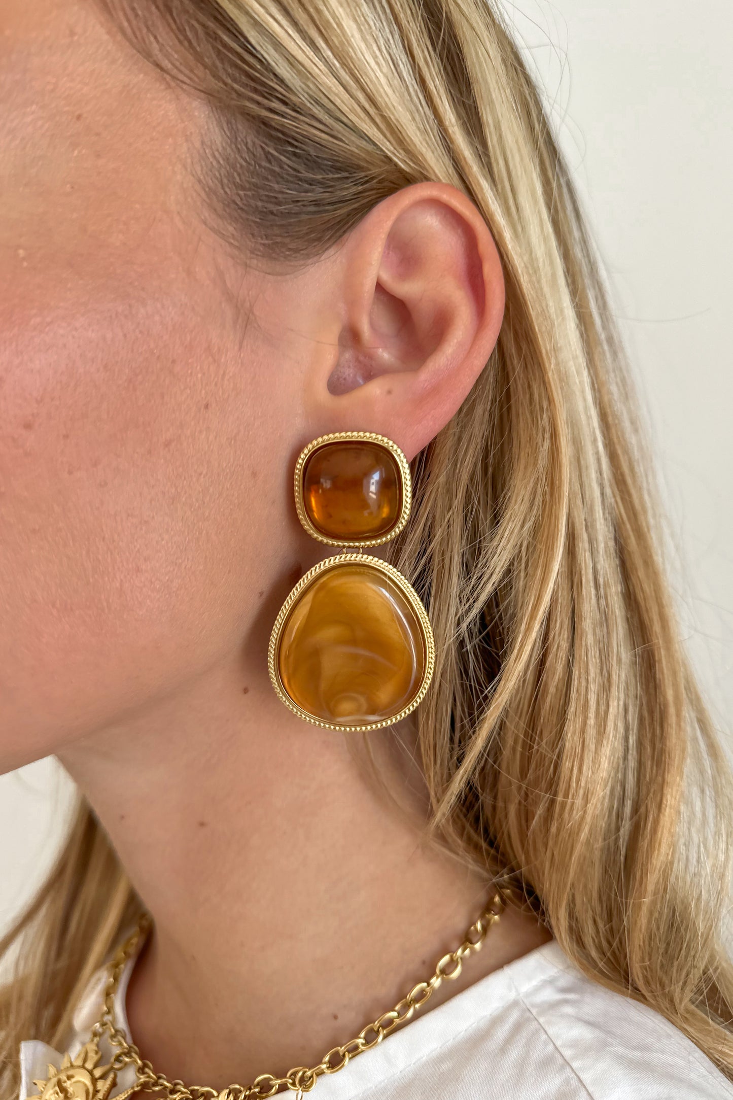 BOUCLES D'OREILLES AMBRE