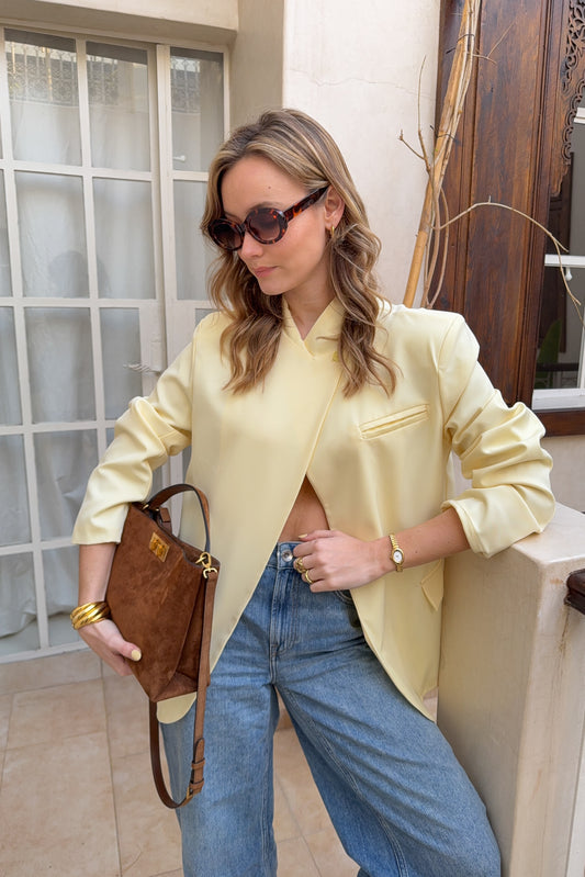 VESTE ASYMETRIQUE LILY - JAUNE PASTEL