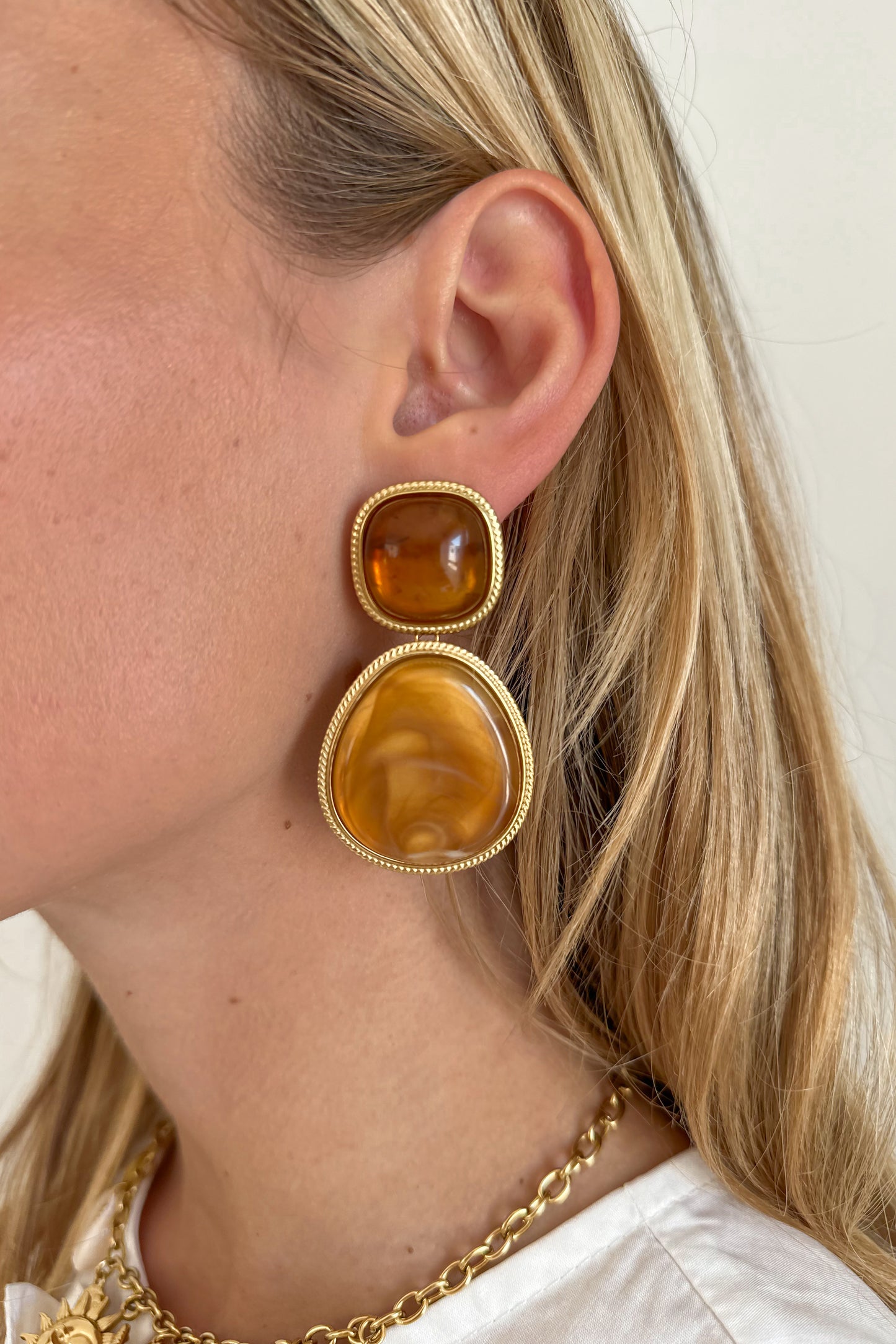 BOUCLES D'OREILLES AMBRE