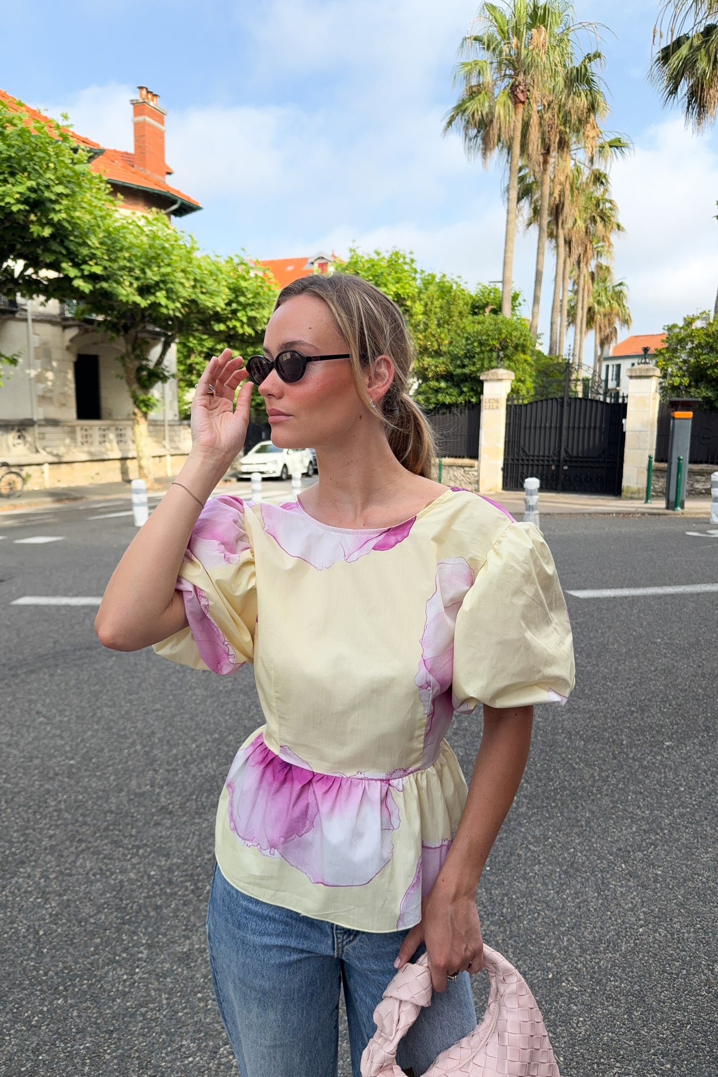 TOP JULIA