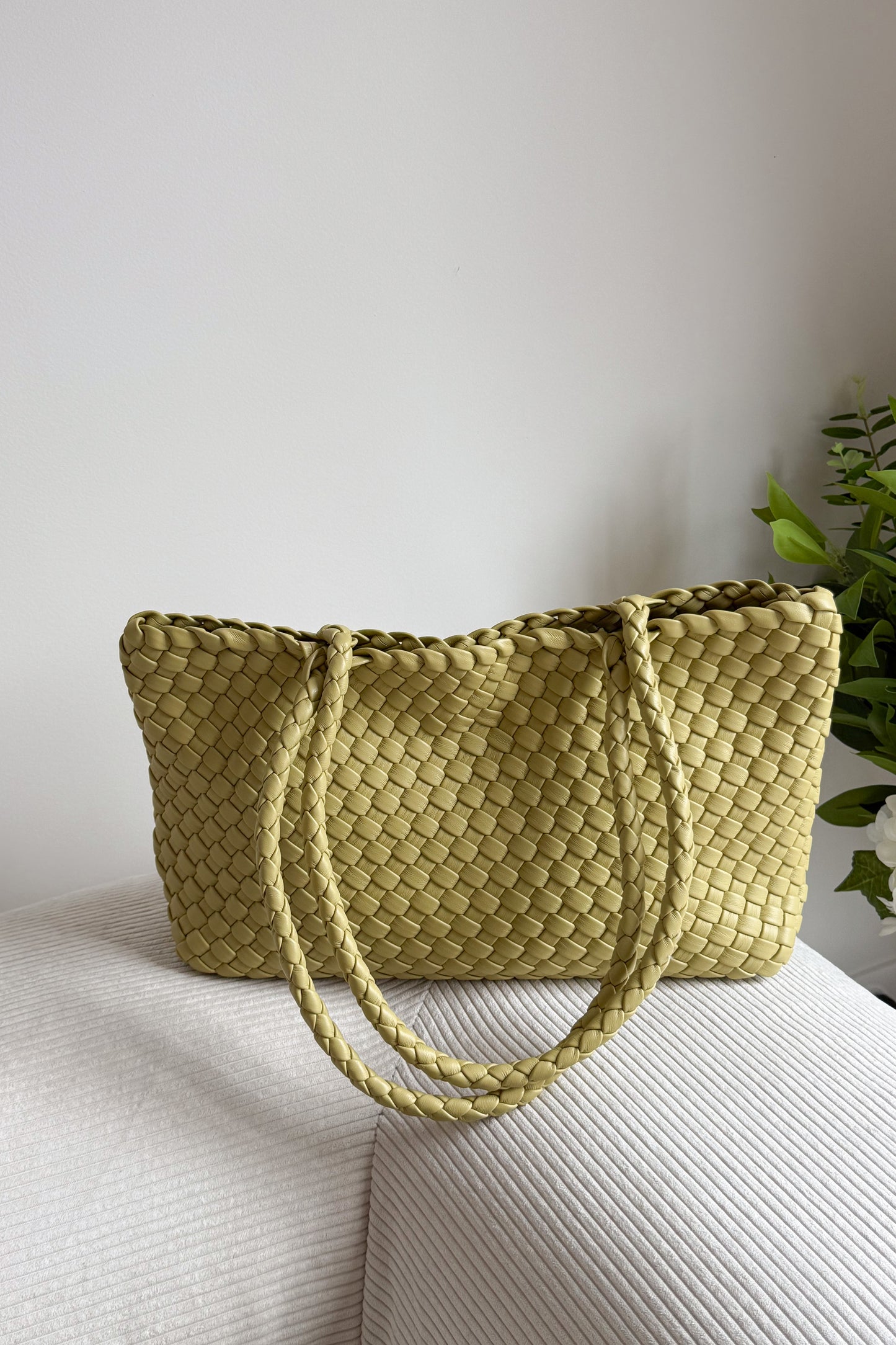 SAC LILY