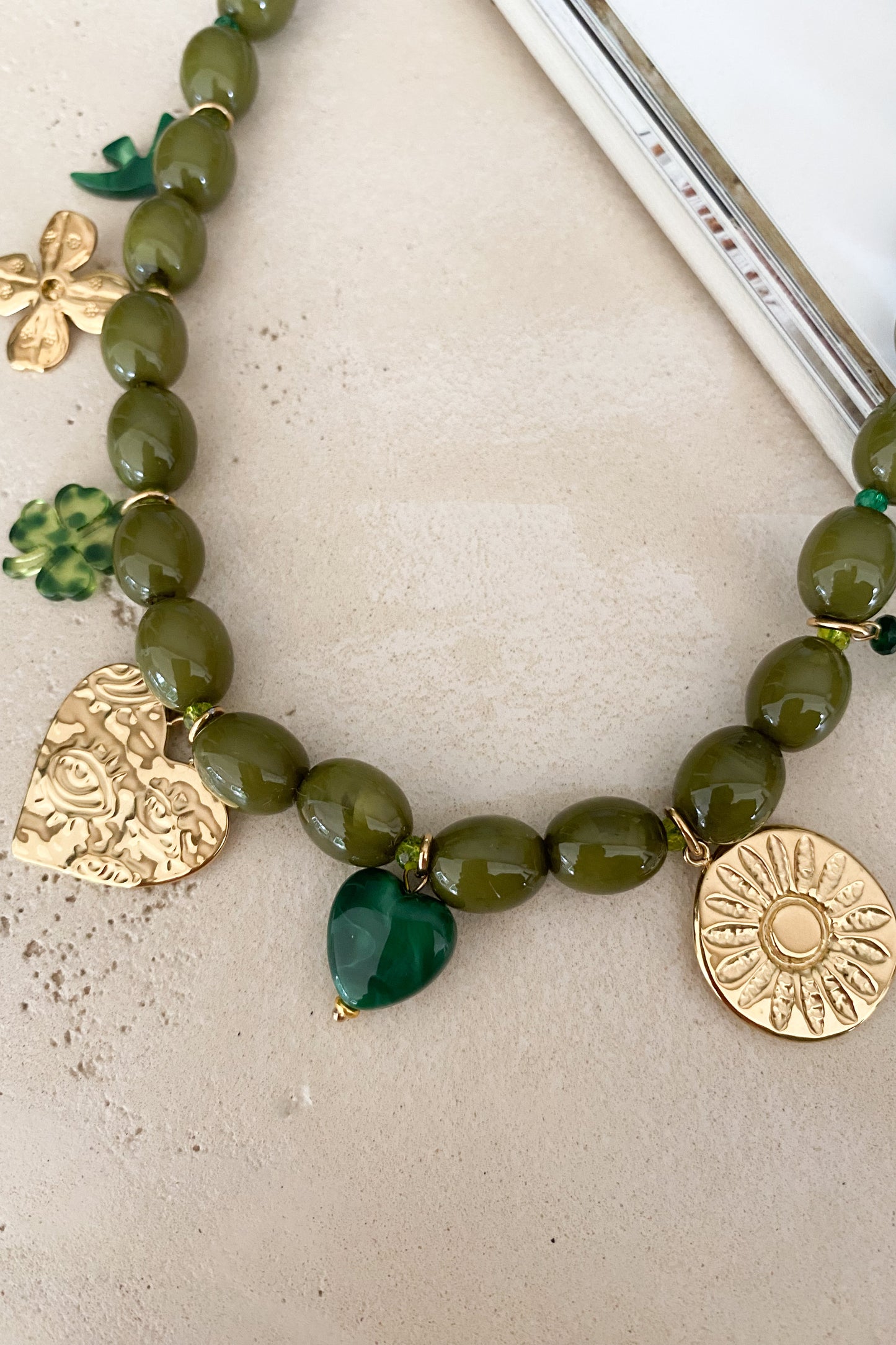 COLLIER HECTOR VERT