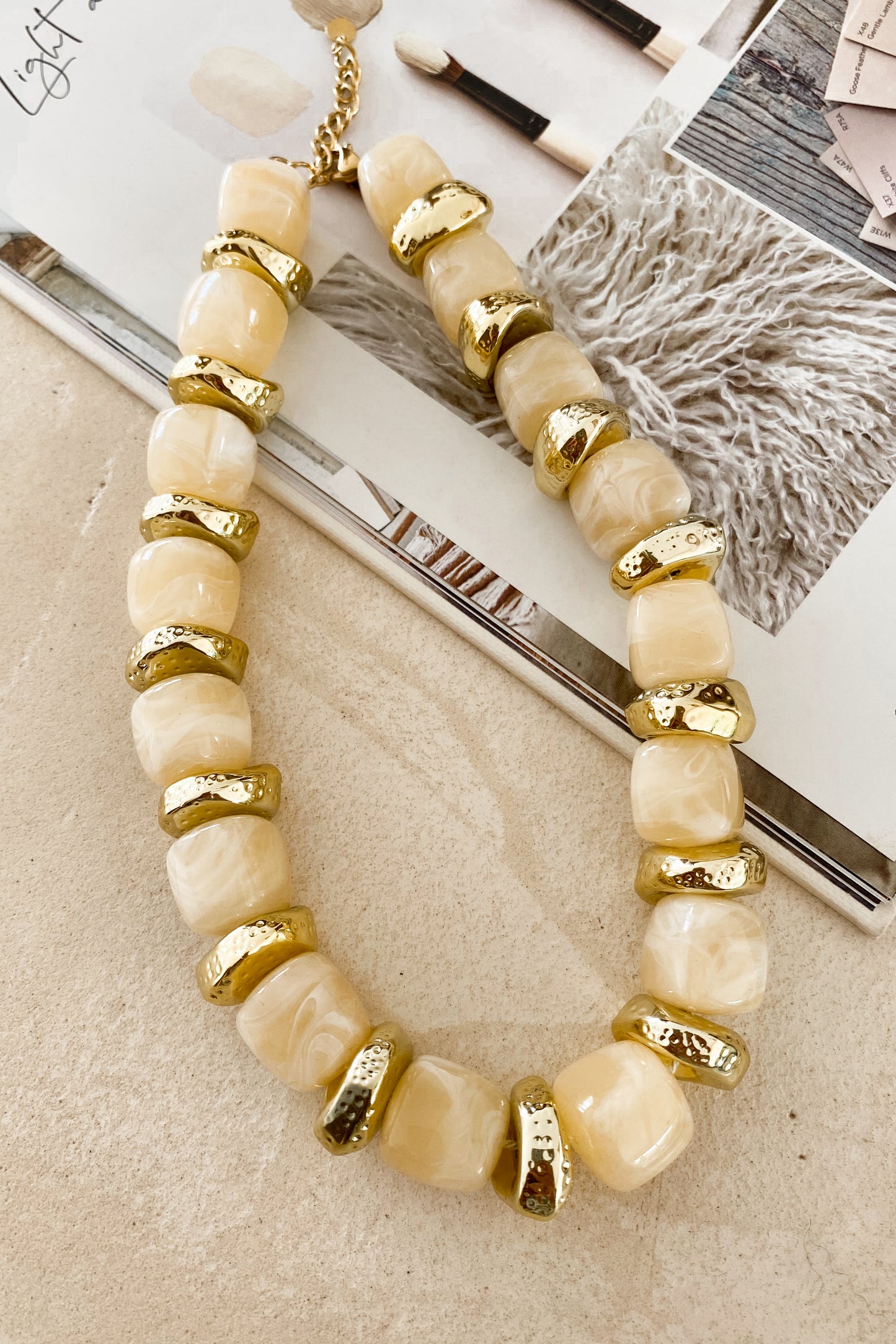 COLLIER LILO
